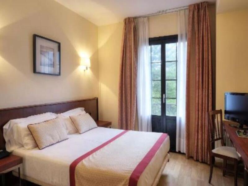 Hotel Y Apartamentos Arias Navia Bagian luar foto